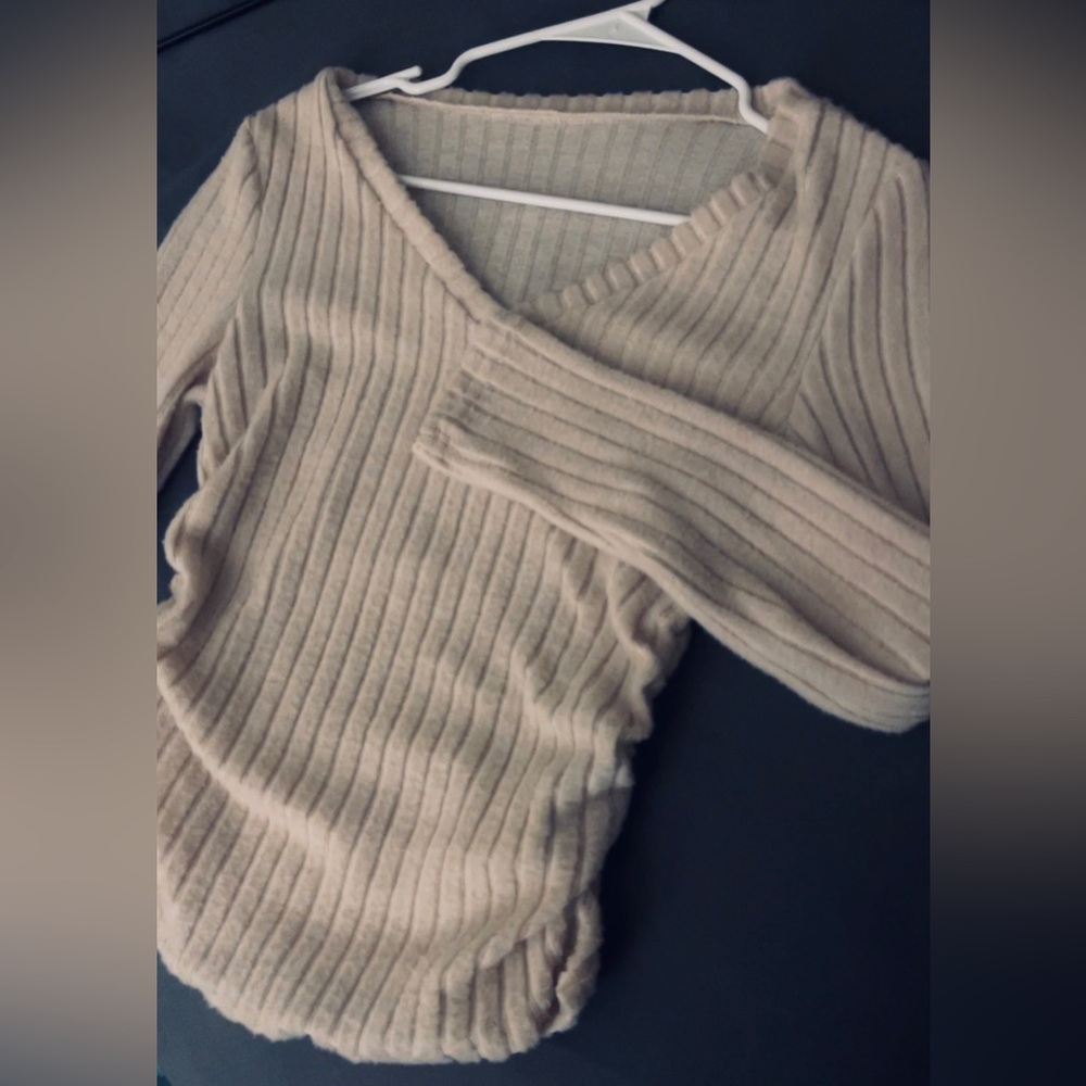 Brand new Long sleeve cozy fitted shirt- SHIEN size small